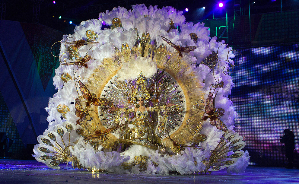 Наоми Кабрера Пулидо, избранная королевой карнавала