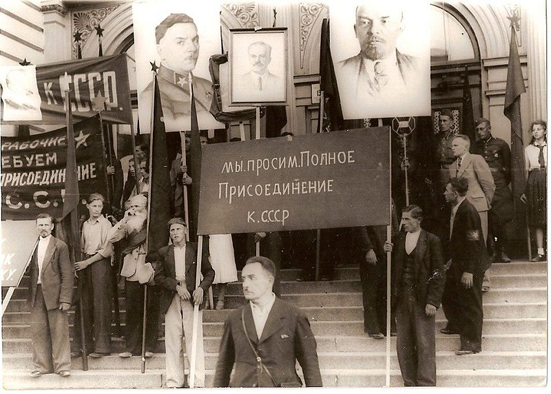 Присоединение Прибалтики к СССР в 1940 году