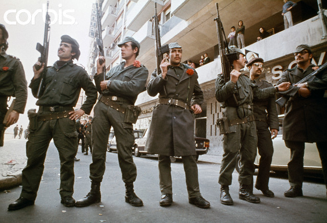 Революция гвоздик в Лисабонне, 1974 год.