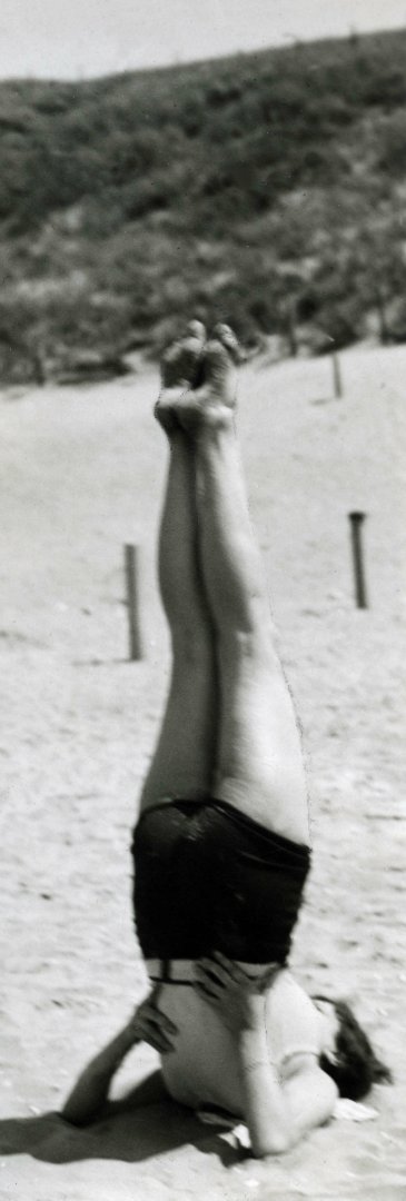 Женские ноги в начале XX века