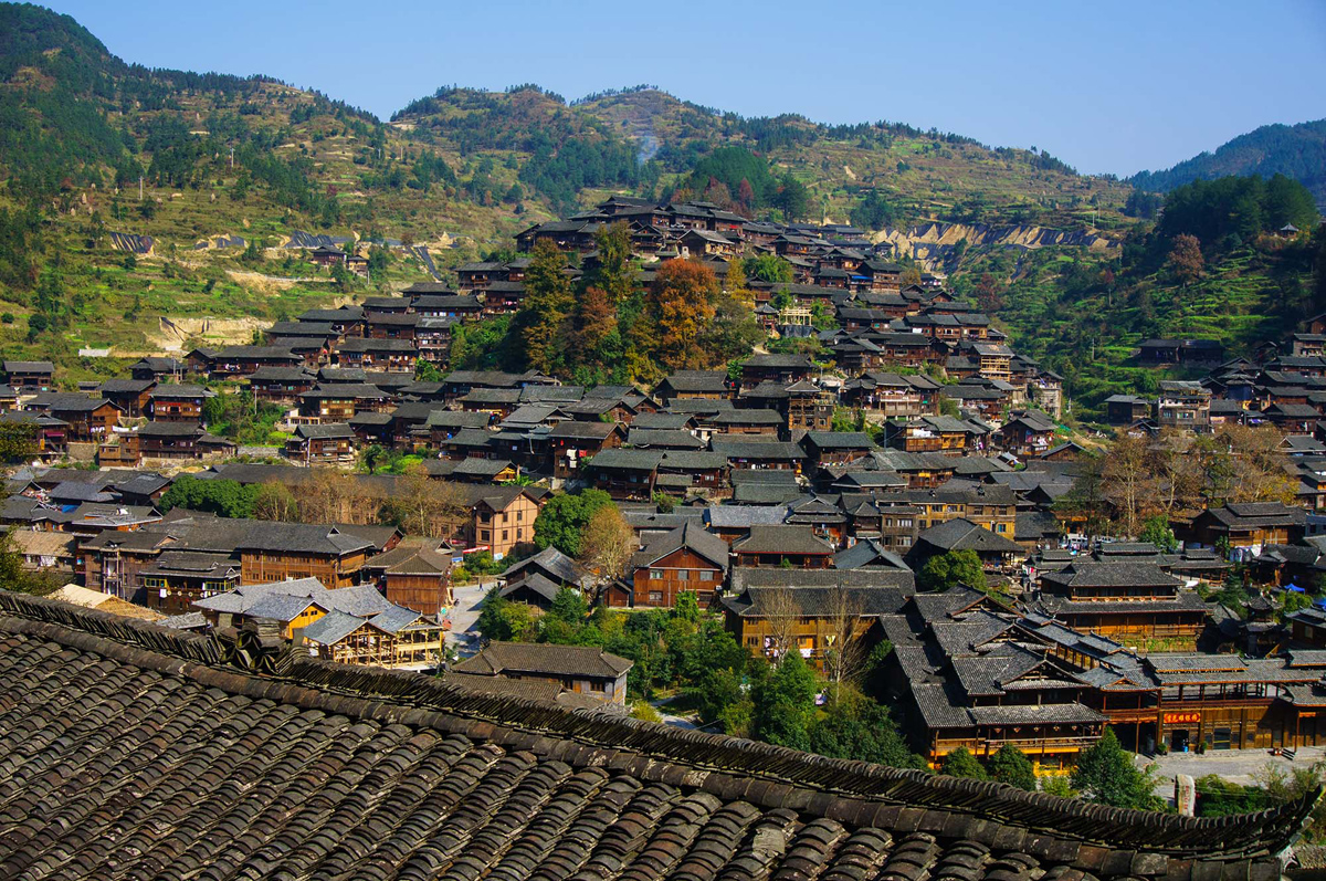 Вид на деревню Цяньдуннань Мяо.