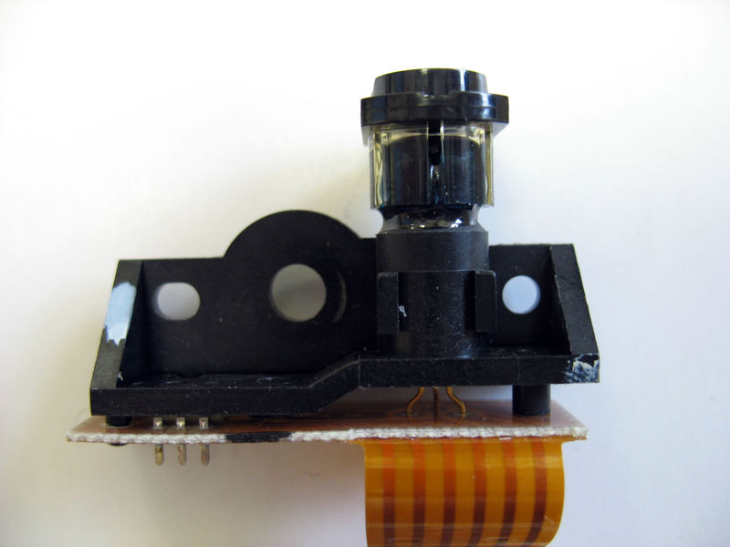 Полупроводниковый лазер, применяемый в узле генерации изображения принтера Hewlett-Packard.