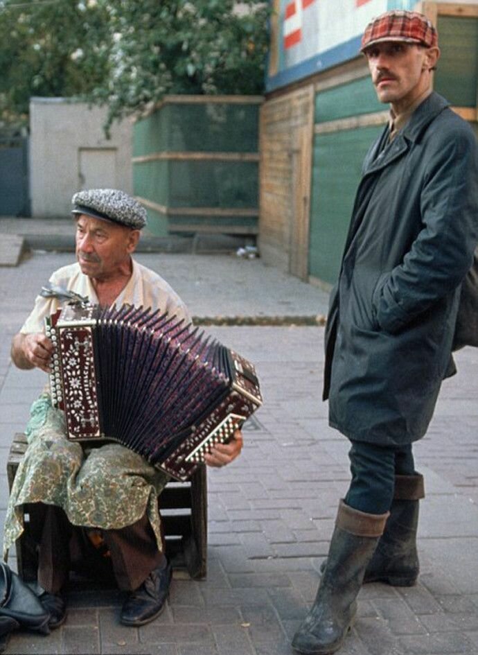 Документальные ссср. Фото Питера Тернли Москва 1991. Питер Тернли СССР. Peter Turnley фото СССР. Повседневная жизнь СССР.