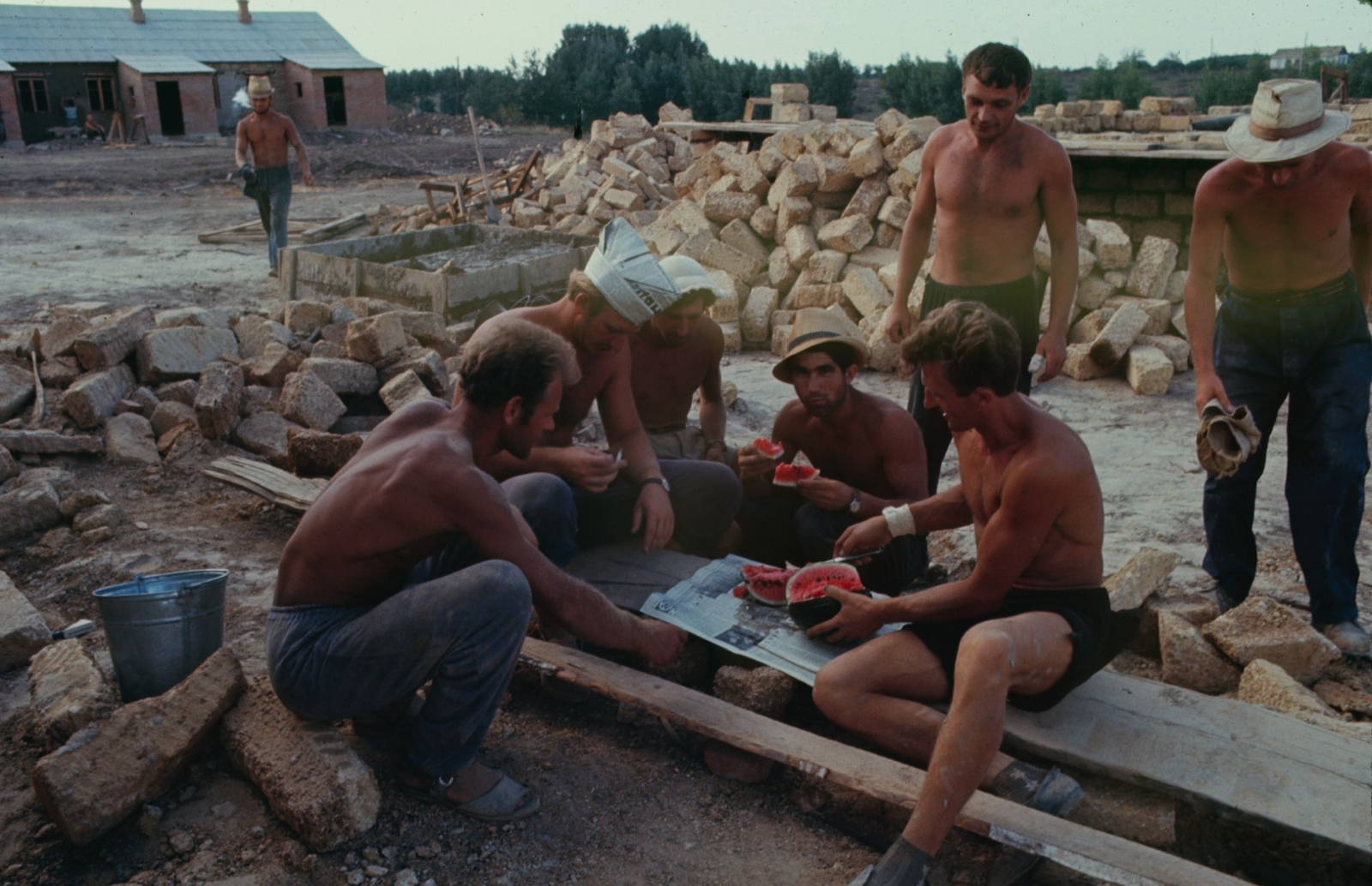 1967 год. Стройотряд в поселке Конезавод имени Будённого.