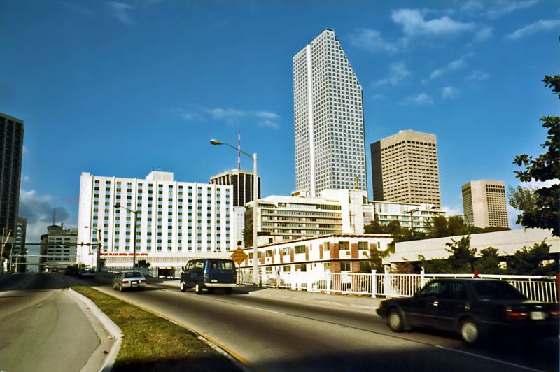 Майами в 80-х годах прошлого столетия.