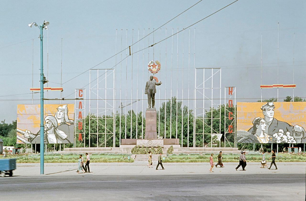 Узбекистан и Таджикистан в 1968 году