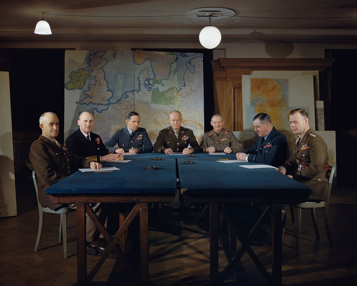 Союзники на второй мировой войне, в цветных фотографиях.