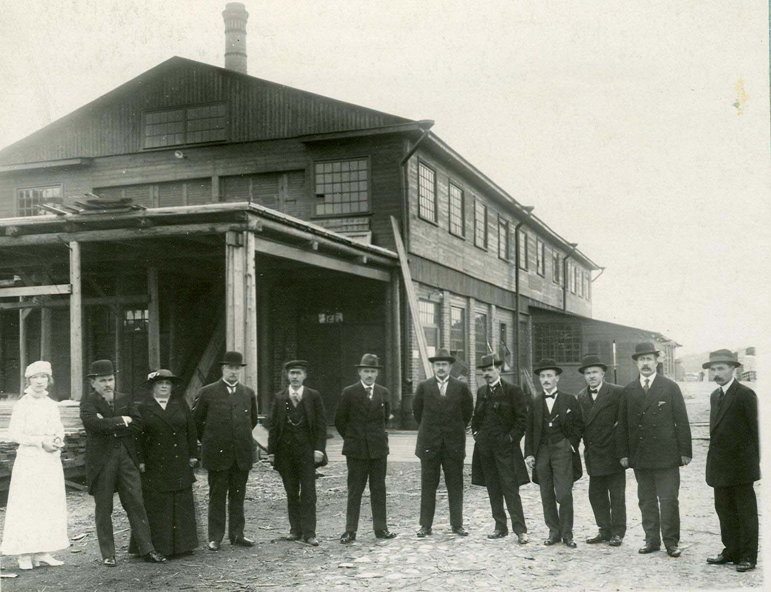 1914 год. Товарищество Невский лесопильный завод