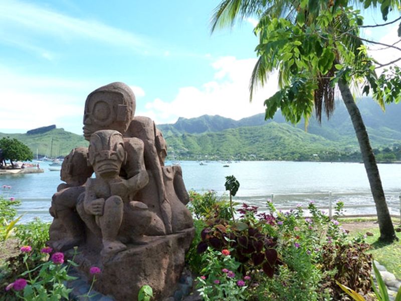 Загадочные статуи острова Нуку-Хива